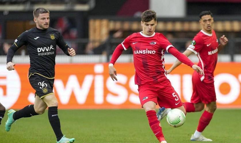 李韶弥领先 李韶弥领先